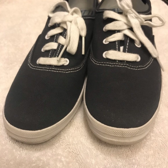Keds Navy Blue Classic - Picture 2 of 8